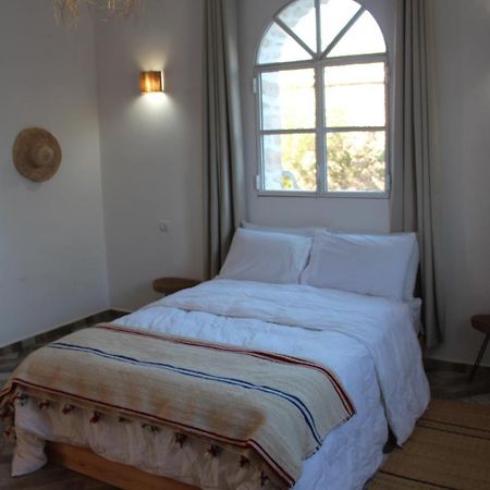 エッサウィラ Les Jardins Fleuris Bed & Breakfast エクステリア 写真